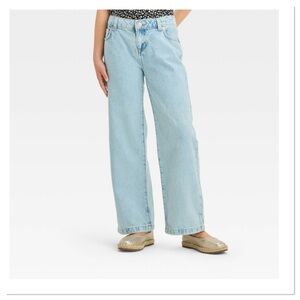 Girl’s Midrise Wide Leg Jeans Cat & Jack Light Blue